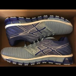 Brand New Women's Asics Gel-Quantum 180 Sneakers